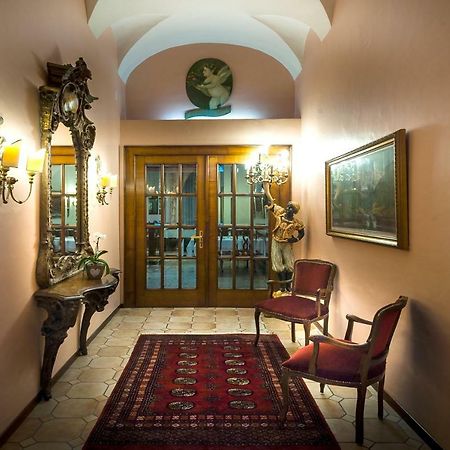 Residenze Dell'Angelo Hotell Locarno Exteriör bild