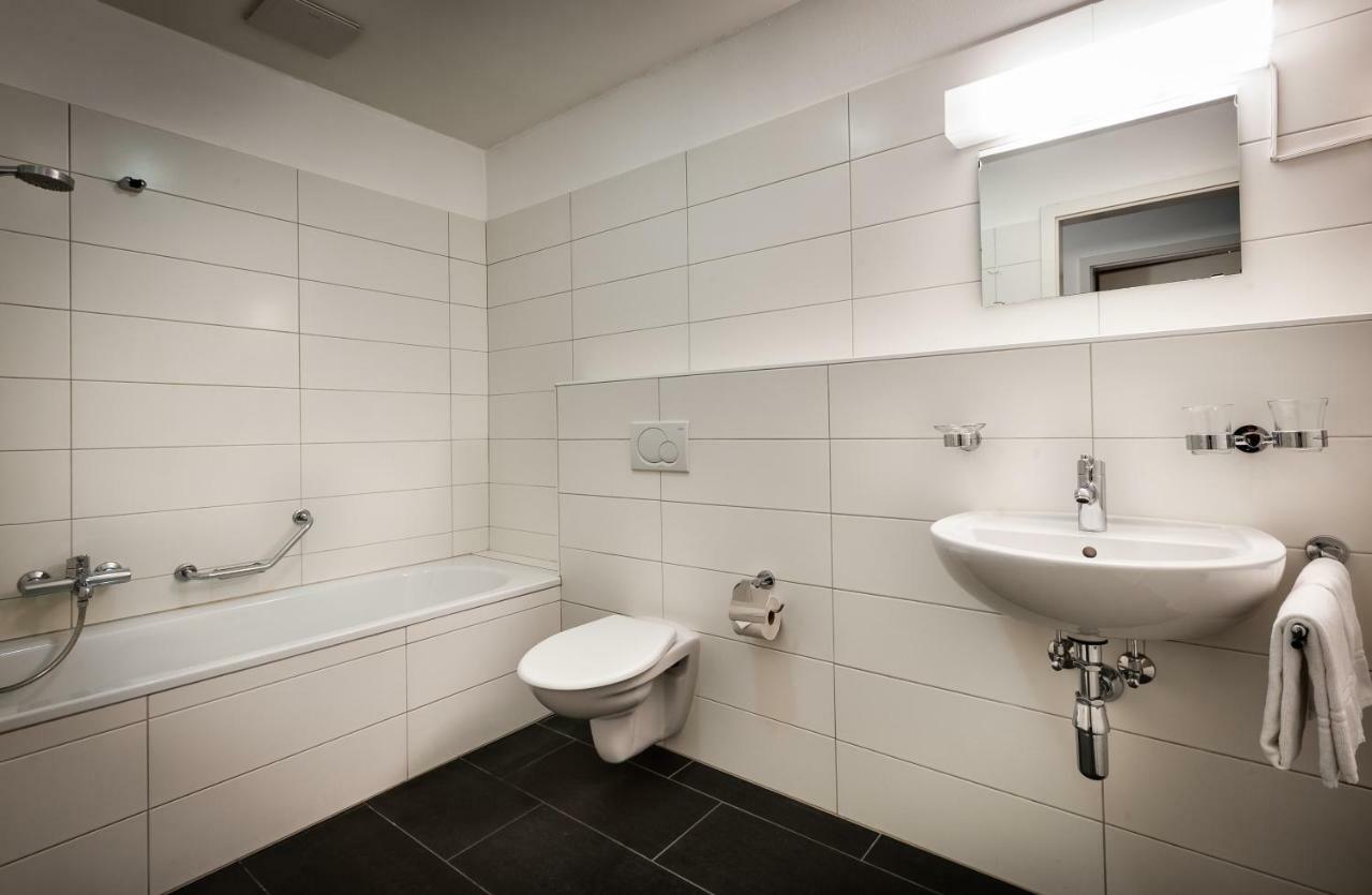 Residenze Dell'Angelo Hotell Locarno Exteriör bild