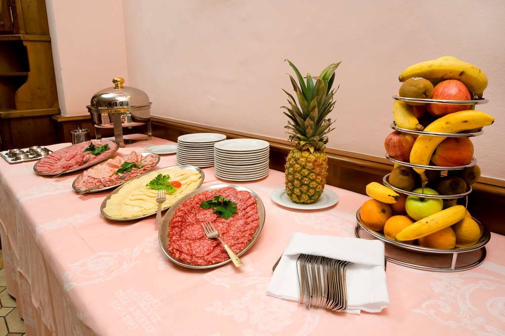 Residenze Dell'Angelo Hotell Locarno Restaurang bild